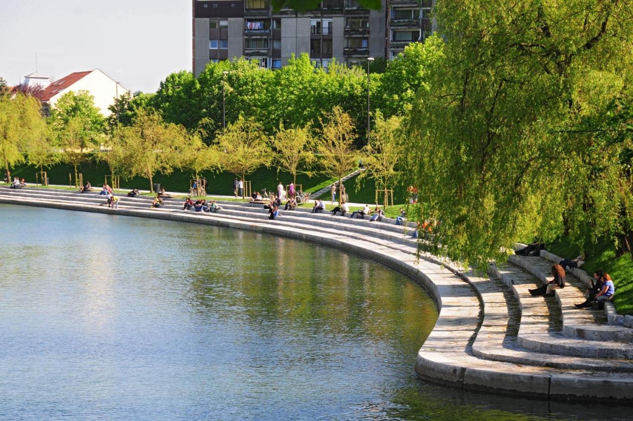 リュブリャナRiverside Ljubljanica With Private Parkingアパートメント エクステリア 写真